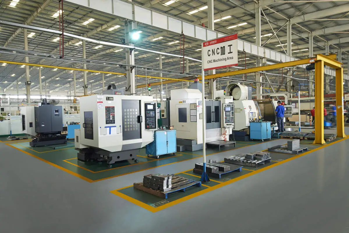 集裝箱作業場景，比亞迪CPD80電動叉車適用性分析(圖1)