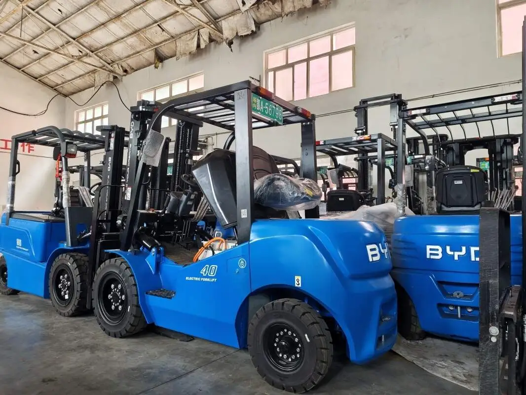 Load Stability Control When Handling Oversized Cargo(Image1)